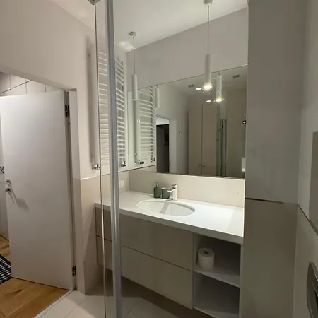 Apartament Apartament Niemcewicza Warszawa